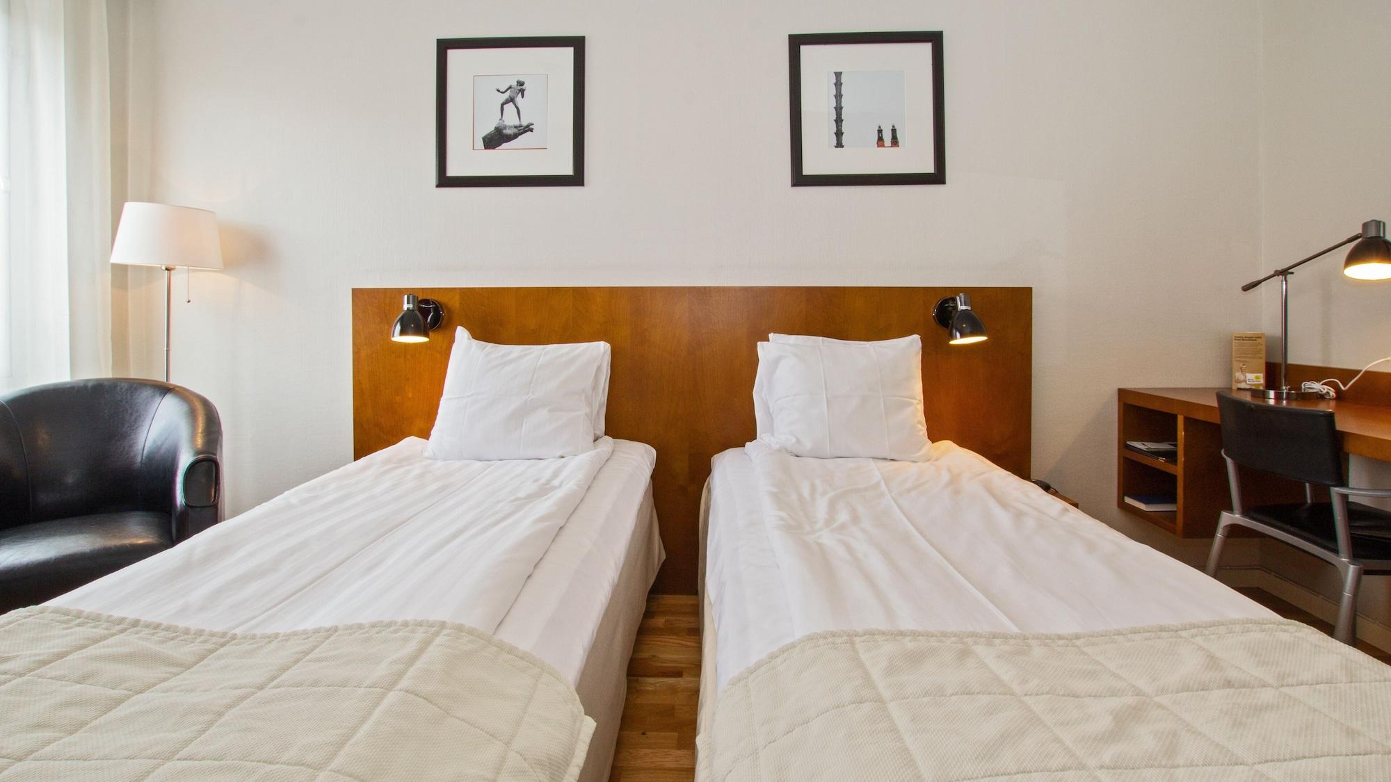 Best Western Plaza Hotel Ескільстуна Екстер'єр фото