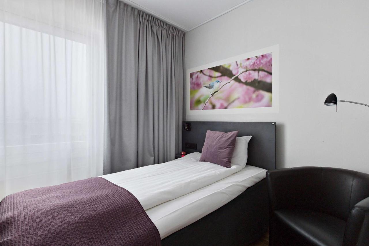 Best Western Plaza Hotel Ескільстуна Екстер'єр фото