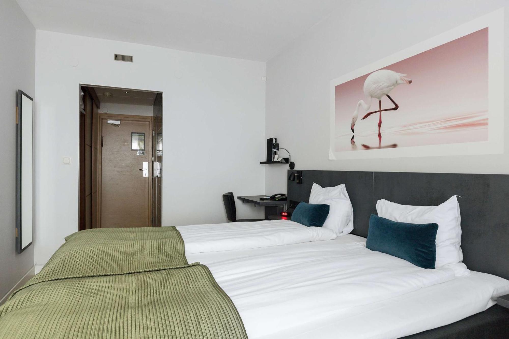 Best Western Plaza Hotel Ескільстуна Екстер'єр фото