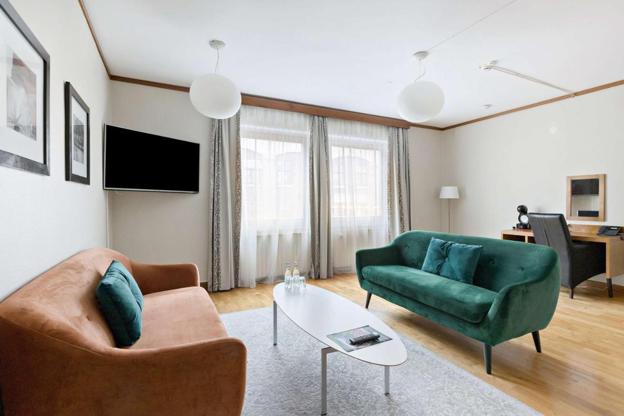 Best Western Plaza Hotel Ескільстуна Екстер'єр фото