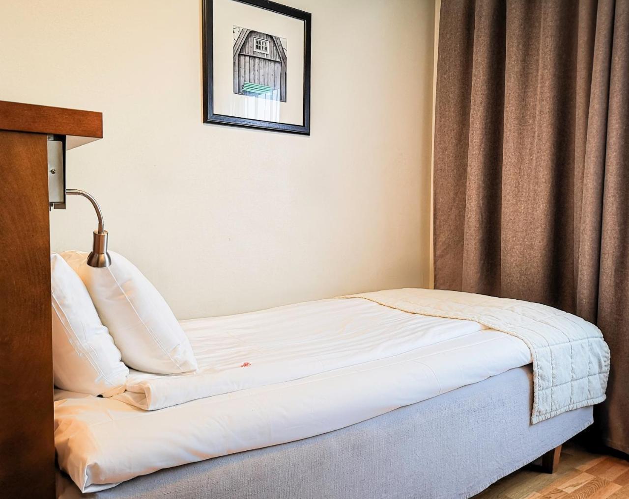 Best Western Plaza Hotel Ескільстуна Екстер'єр фото